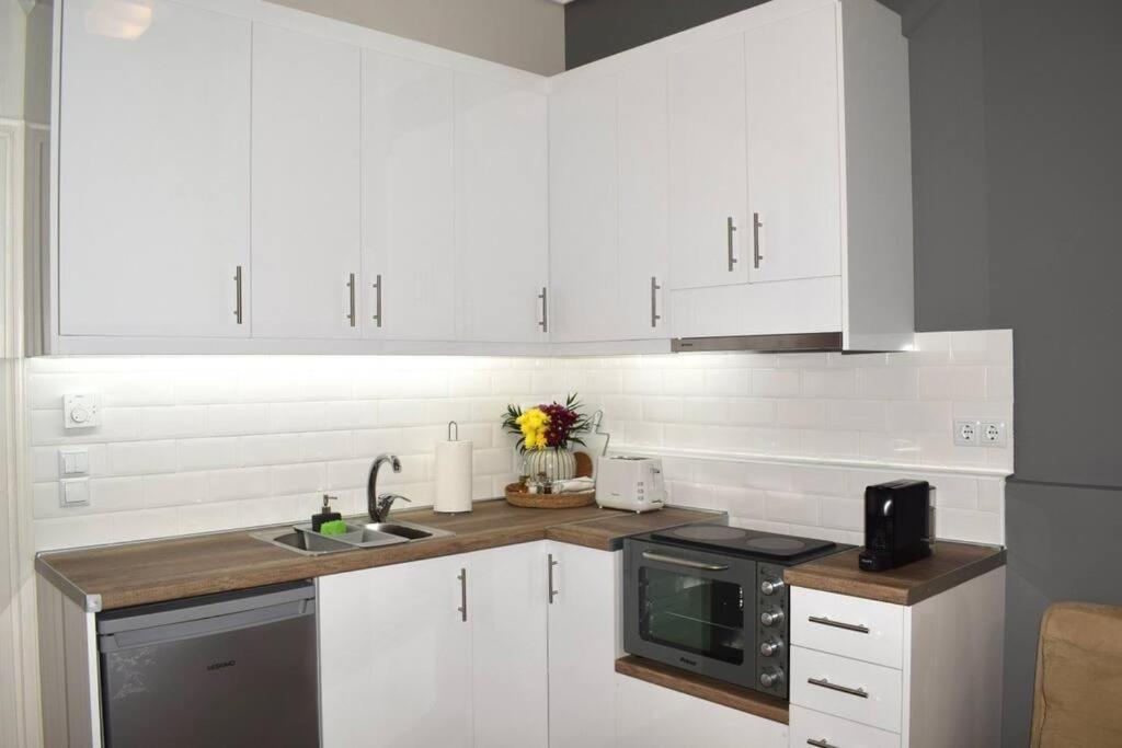 קלמאטה Kapa Central Apartment מראה חיצוני תמונה